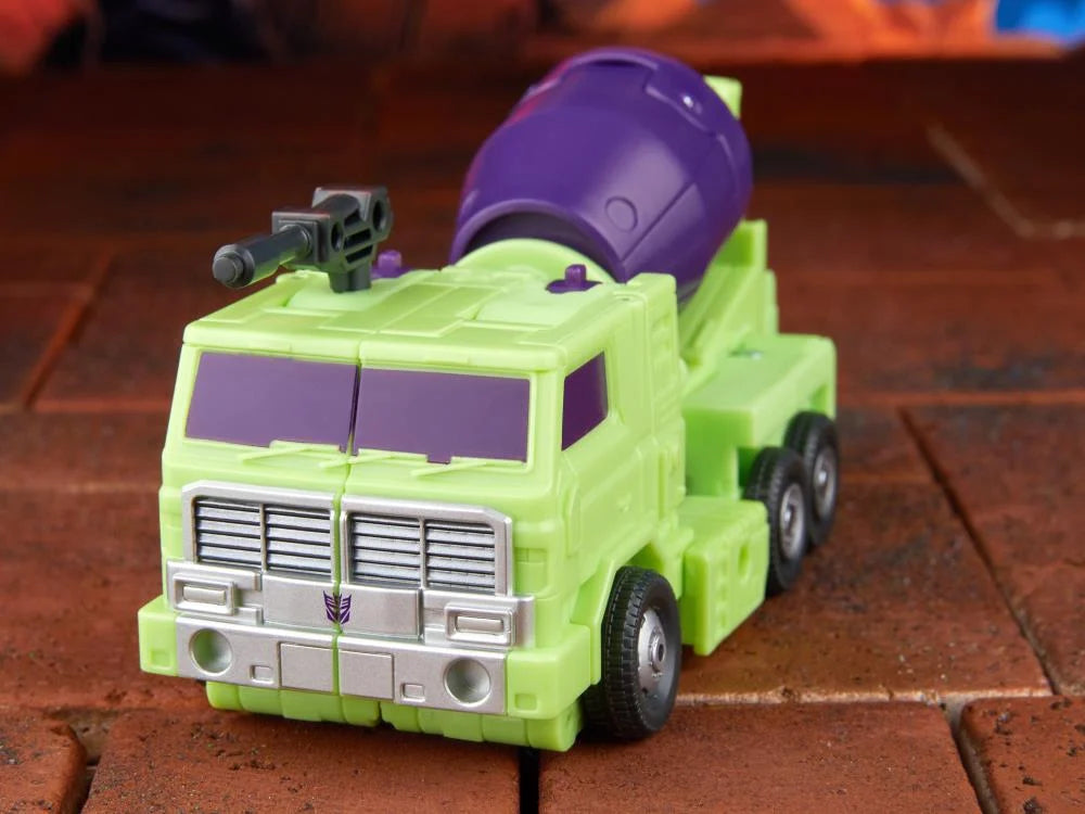 The Transformers: The Movie Studio Series Voyager Class Constructicon Mixmaster Action Figure - Ginga Toys