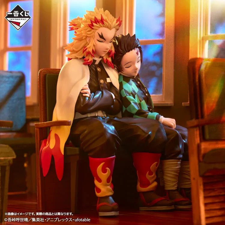 Demon Slayer: Kimetsu no Yaiba Ichibansho Revible Moment Tanjiro Kamado & Kyojuro Rengoku (Locus) Figure
