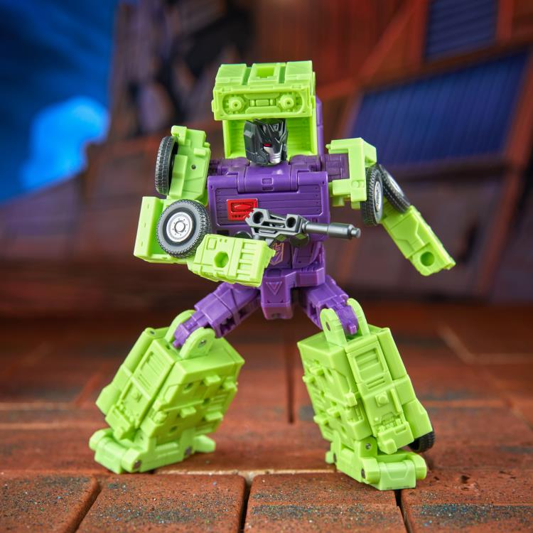 The Transformers: The Movie Studio Series Voyager Class Constructicon Mixmaster Action Figure - Ginga Toys
