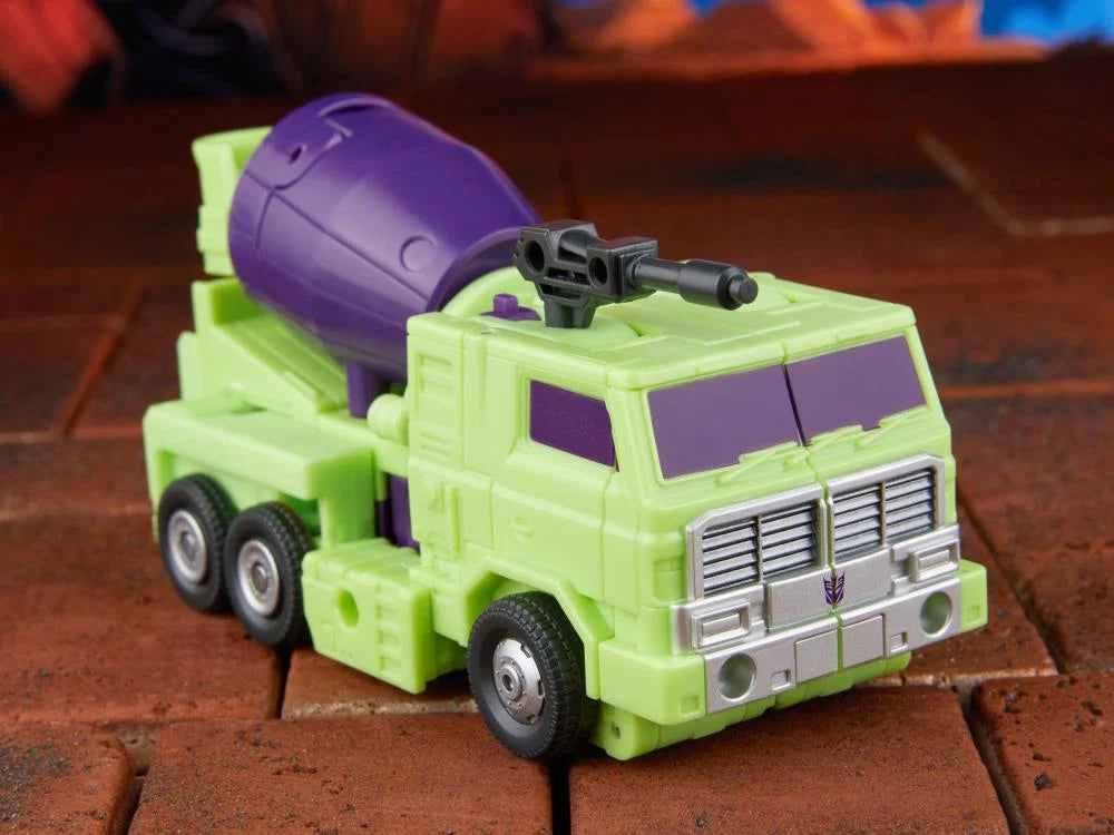 The Transformers: The Movie Studio Series Voyager Class Constructicon Mixmaster Action Figure - Ginga Toys