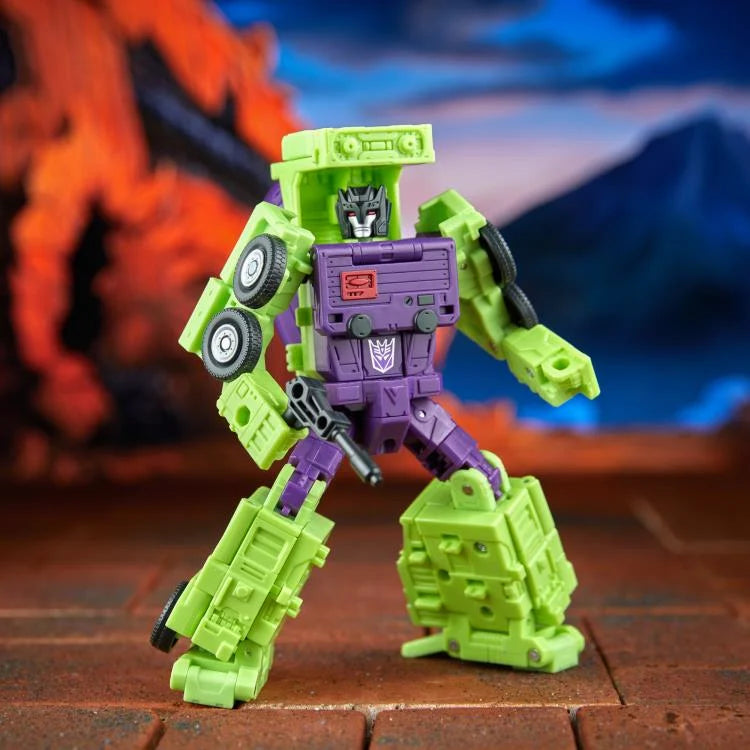 The Transformers: The Movie Studio Series Voyager Class Constructicon Mixmaster Action Figure - Ginga Toys