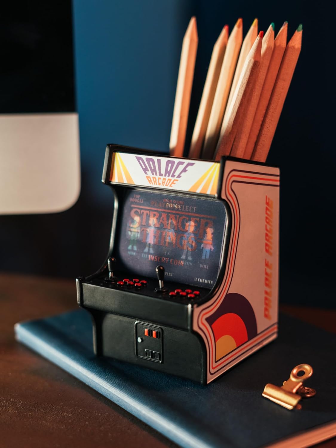 Stranger Things Palace Arcade Pencil Holder - Ginga Toys