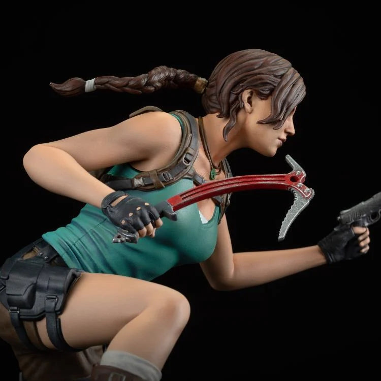 Dark Horse Tomb Raider Lara Croft Statue 23cm - Ginga Toys