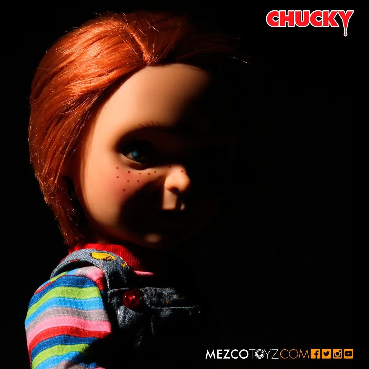 Child's Play Mezco Designer Series Mega Scale Chucky Talking Doll - Ginga Toys