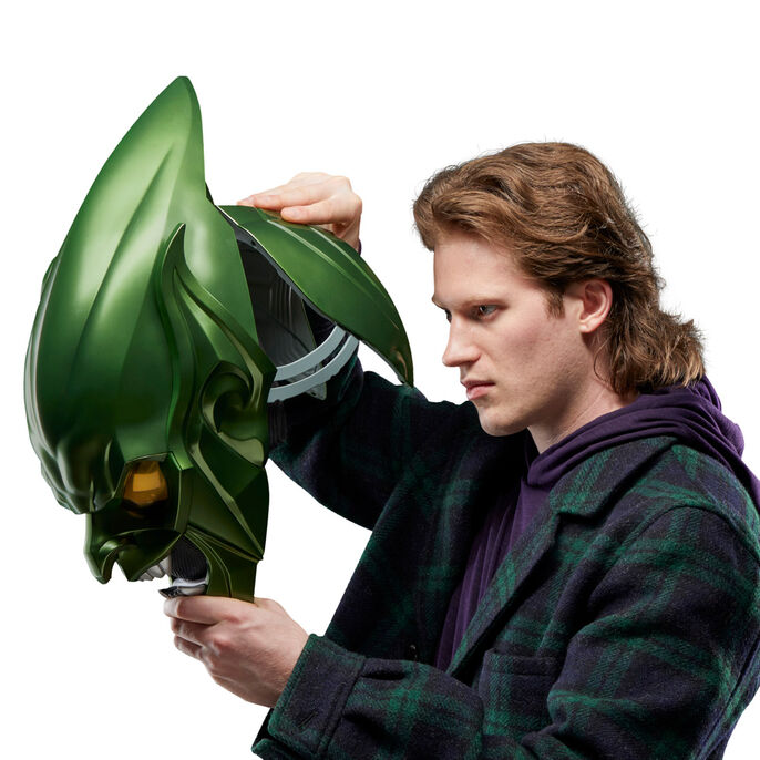 Marvel Legends Series Spider-Man: No Way Home Green Goblin Premium Roleplay Helmet - Ginga Toys
