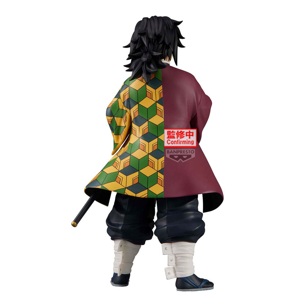 Demon Slayer: Kimetsu no Yaiba Grandista Giyu Tomioka Figure - Ginga Toys
