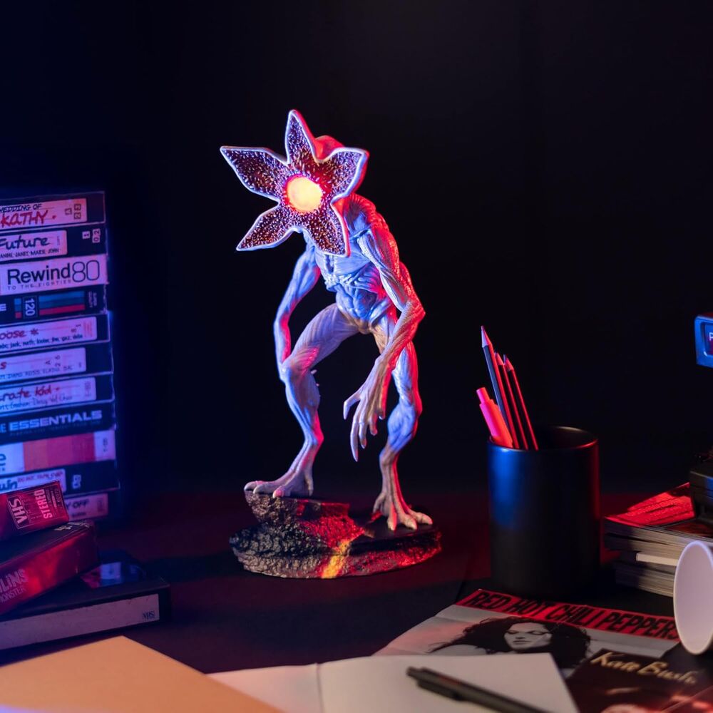 Stranger Things Demogorgon Rechargeable LED Desk Lamp - Ginga Toys
