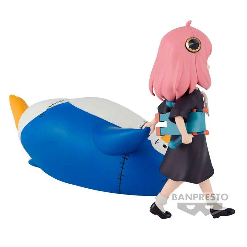 Spy x Family Break Time Collection Anya Forger & Penguin Figure - Ginga Toys