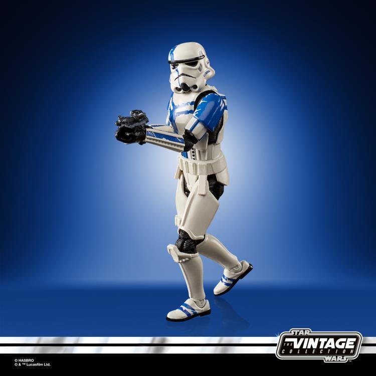 Star Wars The Force Unleashed Stormtrooper Commander Action Figure (The Vintage Collection) - Hasbro - Ginga Toys