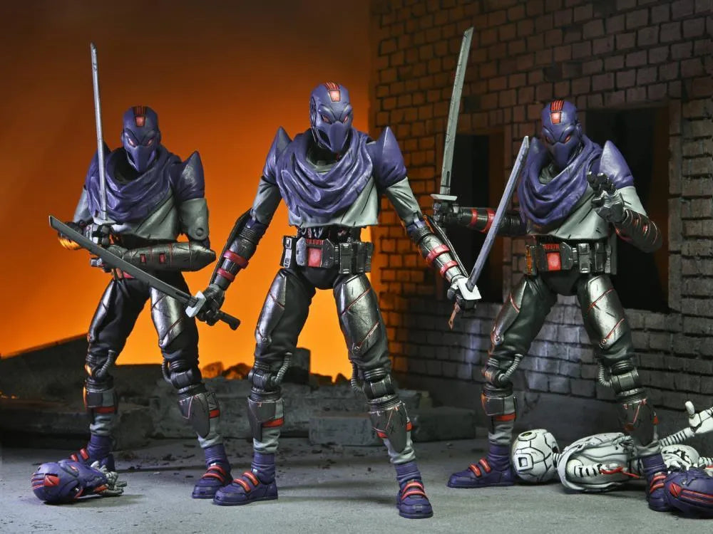 Teenage Mutant Ninja Turtles: The Last Ronin Ultimate Foot Bot Action Figure - Ginga Toys