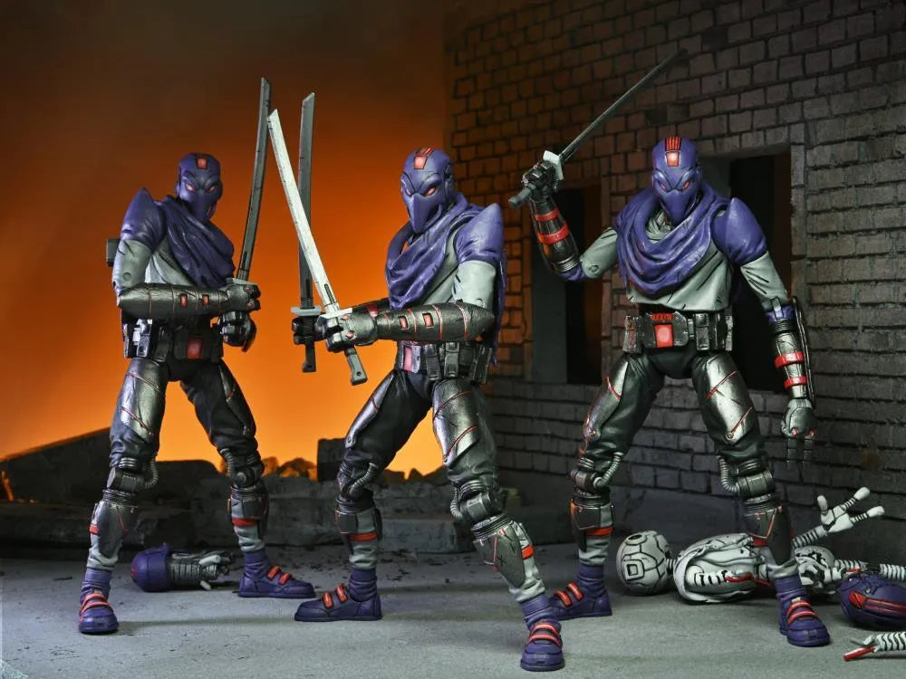 Teenage Mutant Ninja Turtles: The Last Ronin Ultimate Foot Bot Action Figure - Ginga Toys