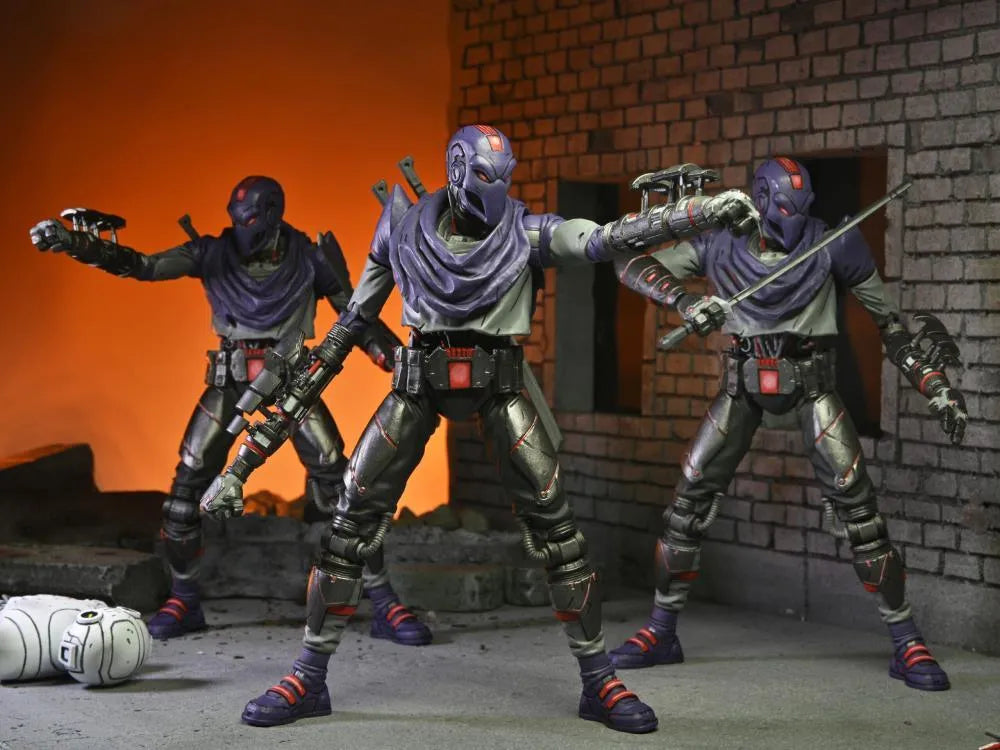 Teenage Mutant Ninja Turtles: The Last Ronin Ultimate Foot Bot Action Figure - Ginga Toys