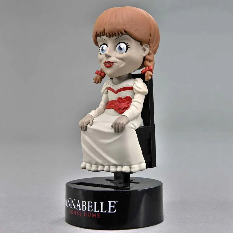 The Conjuring Universe Annabelle Solar Body Knocker - Neca - Ginga Toys