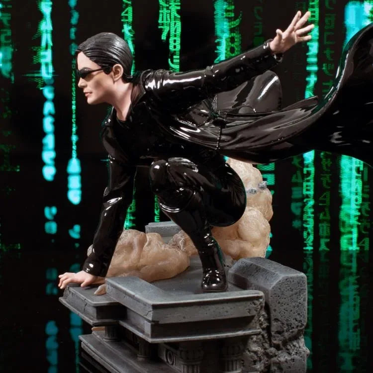 The Matrix Gallery Trinity Figure Diorama - Ginga Toys