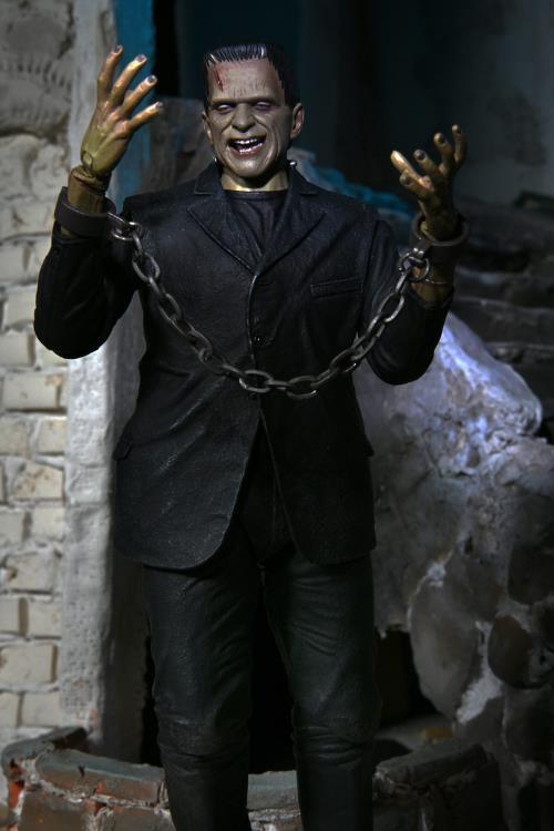 Universal Monsters Ultimate Frankenstein's Monster (Color) 7" Scale Figure - Neca - Ginga Toys