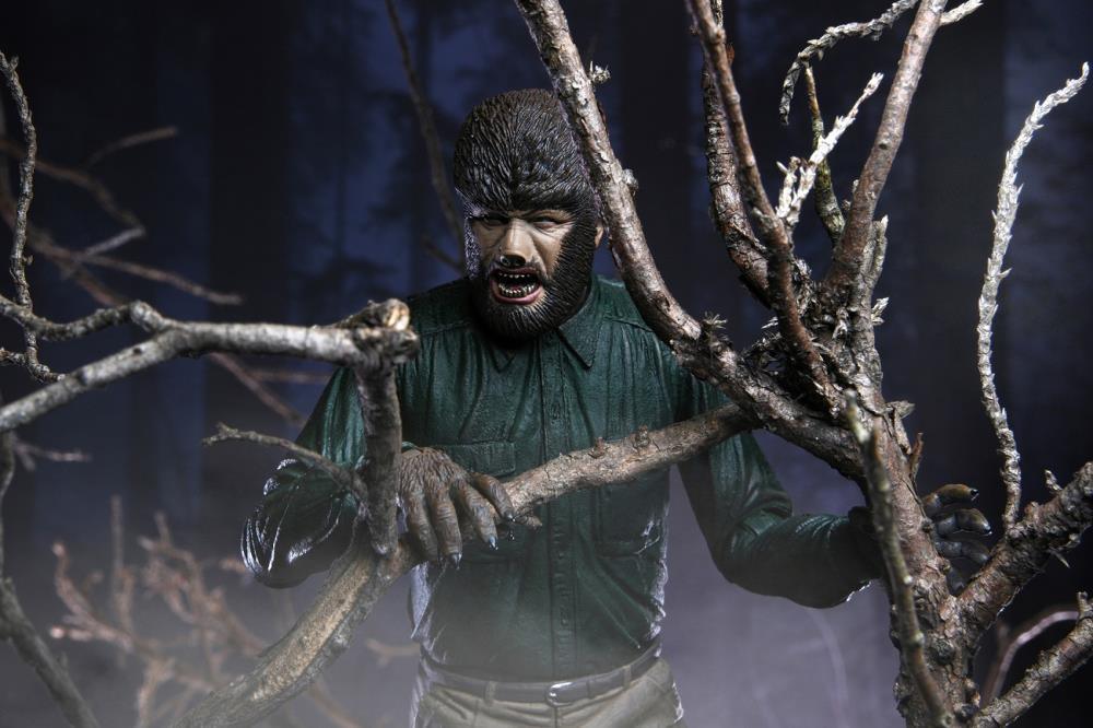 Universal Monsters Ultimate The Wolf Man Figure - Neca - Ginga Toys
